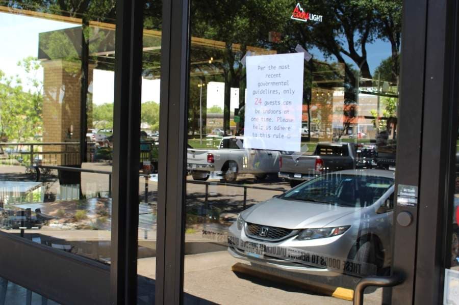 At Cafe Gecko in Richardson, 25% capacity means only 24 diners are allowed inside at one time. (Olivia Lueckemeyer/Community Impact Newspaper) 