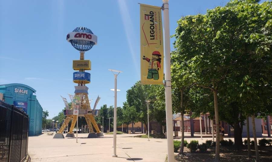 Grapevine Mills mall reopens to the public