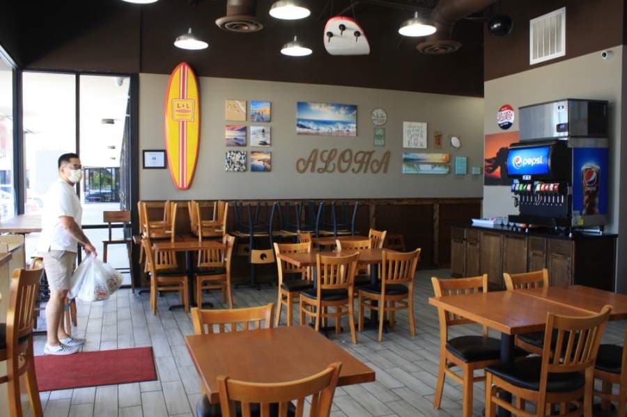 L & L Hawaiian Grill at 23119 Colonial Parkway, Ste. B10, Katy, opened its dining room May 3, but no guests sat at the tables that afternoon.  (Jen Para/Community Impact Newspaper)