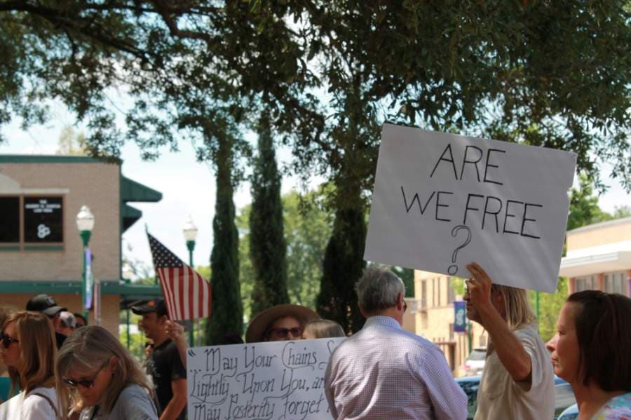 PHOTOS: Montgomery County residents push for faster reopening