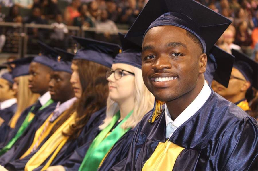 RRISD's Cedar Ridge, Round Rock, Stony Point high schools release senior cap and gown pickup times