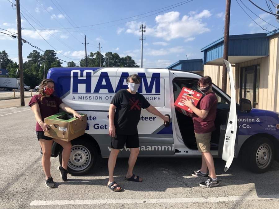 Lake Houston-area organizations work to stay connected, provide assistance to seniors during coronavirus