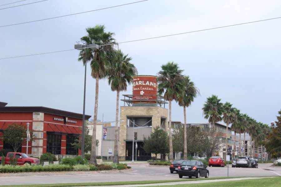 What stores are open, offering curbside service in Pearland Town Center