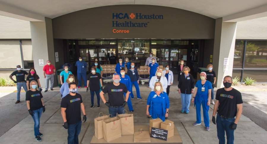 The Howard Hughes Corp., The Woodlands Hills serve lunch to 550 HCA Houston Healthcare Conroe staff