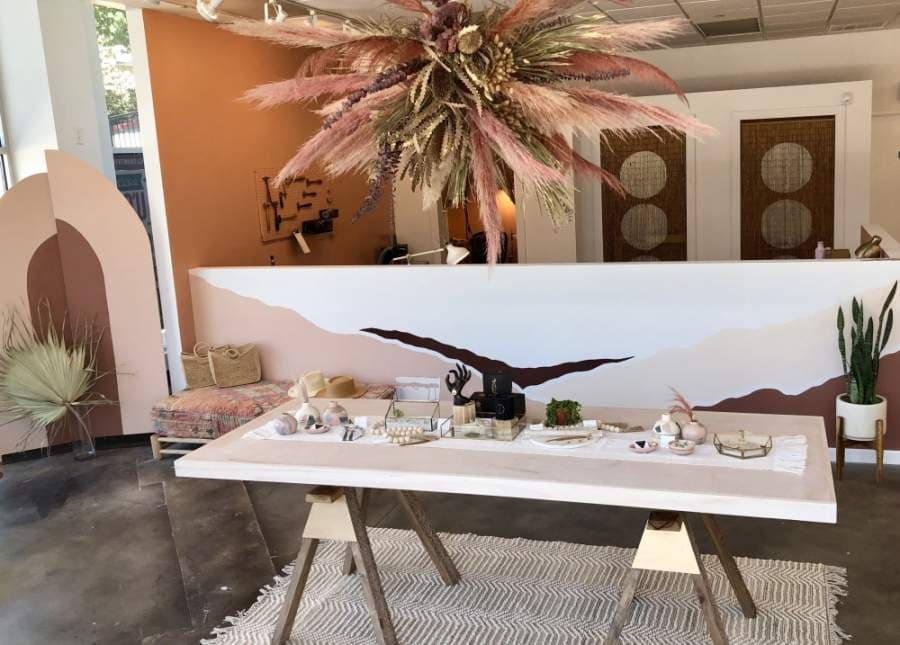 Handmade jewelry store opens at the Hill Country Galleria