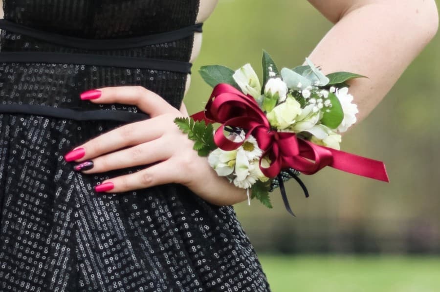 Katy ISD cancels 2020 proms; board to discuss graduation plan at May 26 meeting