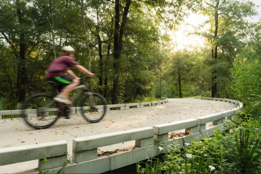 Houston keeps parks open Memorial Day weekend with restrictions