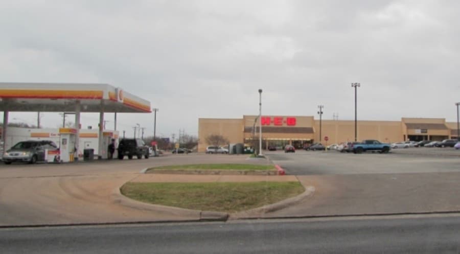South Austin H-E-B at William Cannon and First Street set to close in June