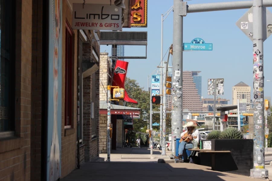 Unemployment rate in Travis County shoots to 12.4% in April; Austin metro jumps to 12.2%