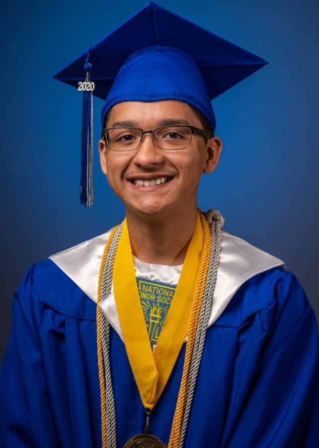 Elian Hernandez will serve as Dekaney High School's valedictorian for the class of 2020. (Courtesy Spring ISD)