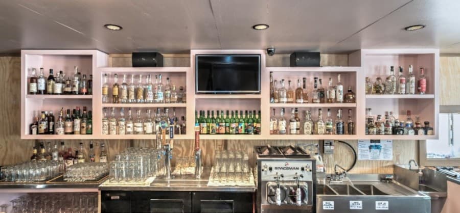 La Holly opens pop-up on West Sixth Street at Key Bar