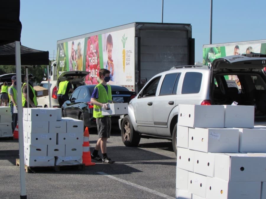 The Central Texas Food Bank hosted a food distribution event in South Austin May 28. (Nicholas Cicale/Community Impact Newspaper)