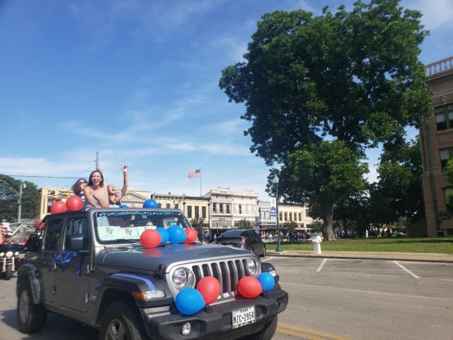 Georgetown ISD celebrated seniors with a parade May 29 after their final semester was cut short due to the coronavirus pandemic. (Ali Linan/Community Impact Newspaper)