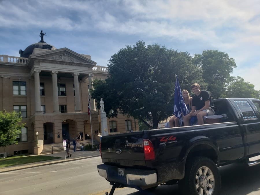 Georgetown ISD celebrated seniors with a parade May 29 after their final semester was cut short due to the coronavirus pandemic. (Ali Linan/Community Impact Newspaper)