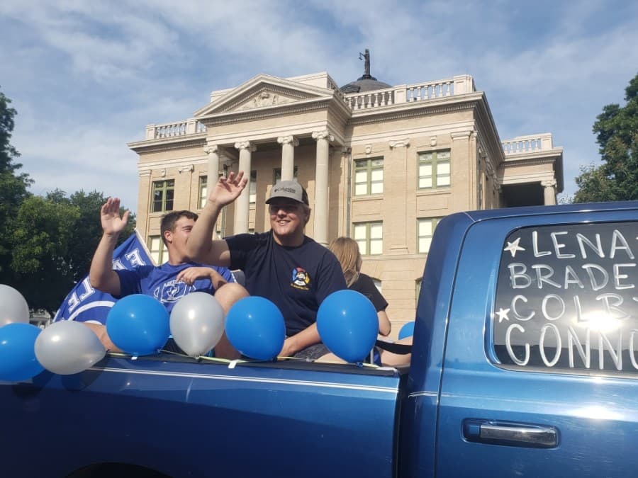 Georgetown ISD celebrated seniors with a parade May 29 after their final semester was cut short due to the coronavirus pandemic. (Ali Linan/Community Impact Newspaper)