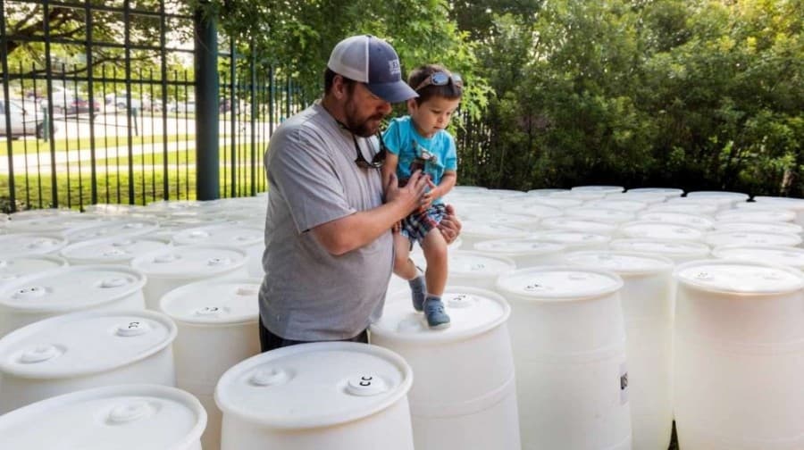 Galveston Bay Foundation to host virtual, drive-thru rain barrel workshop