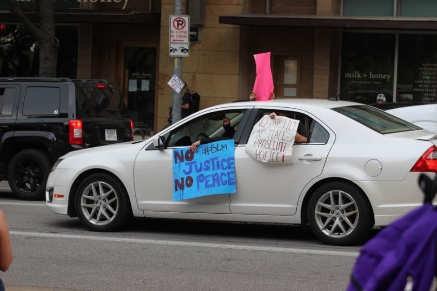 Demonstrators in Downtown Austin on May 31 (Christopher Neely/Community Impact Newspaper)