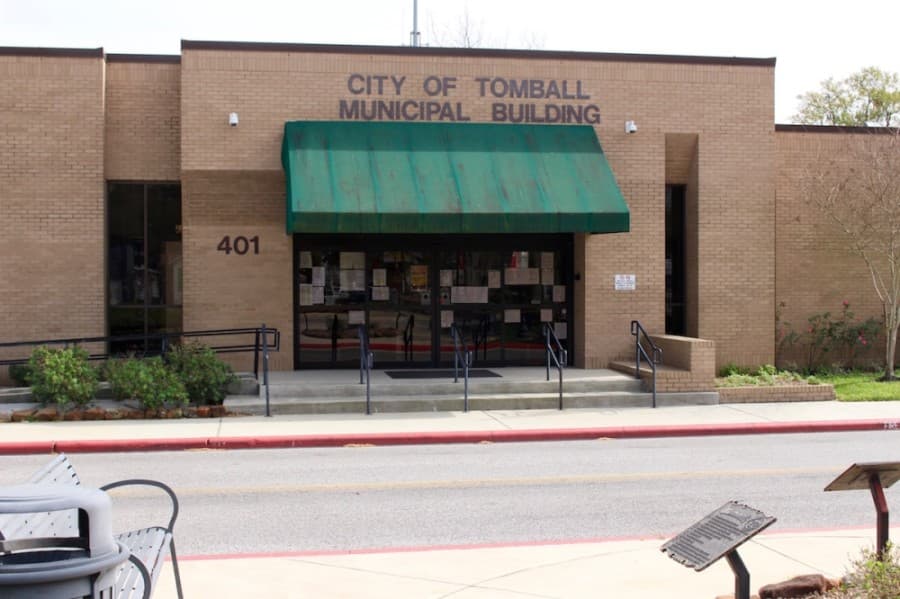 Tomball City Council rezones property on Brown Road to office district