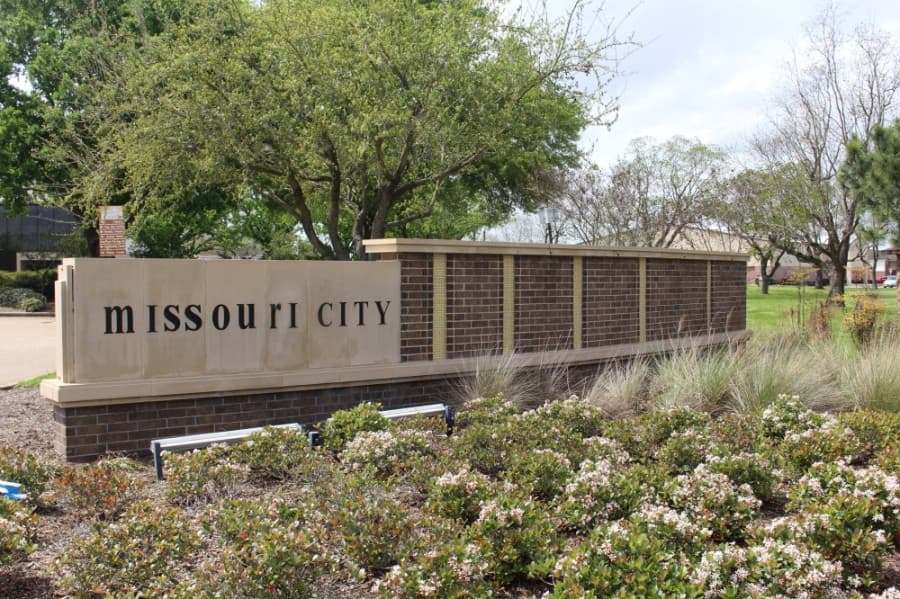 Missouri City staff, TxDOT officials revise plans for FM 1092 median project