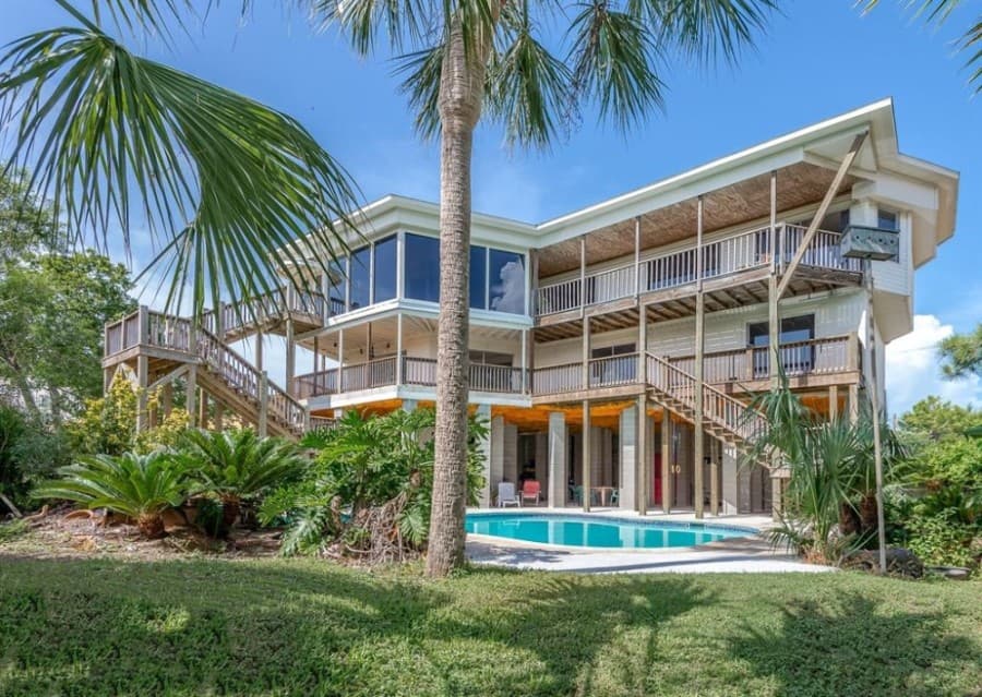 Learn about Swan Lagoon, June's featured neighborhood