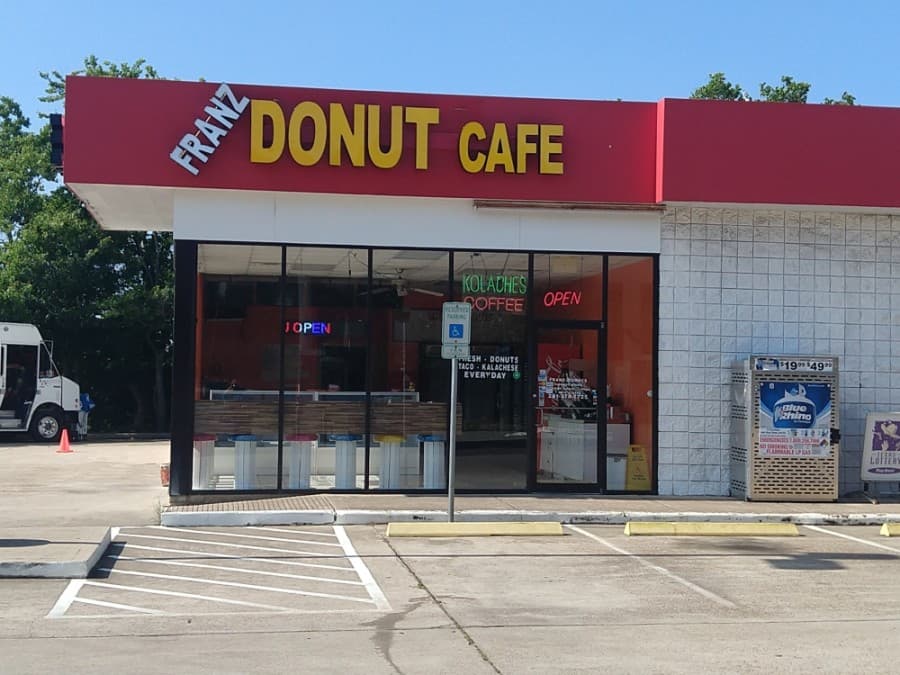Katy area's Franz Donuts opens under new ownership in March