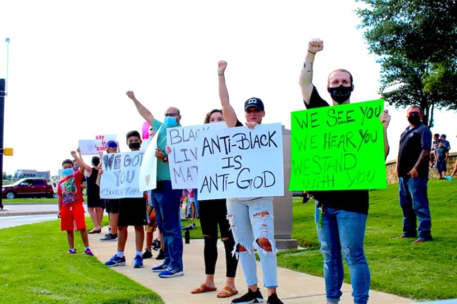North Fort Worth-area residents protest police brutality