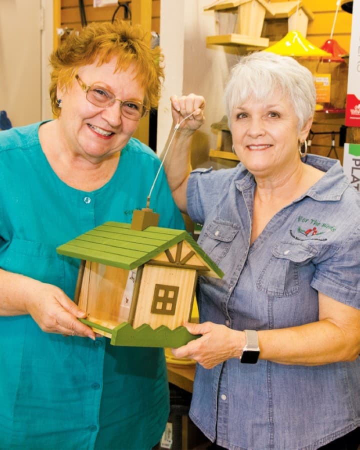 For the Birds closing Georgetown store