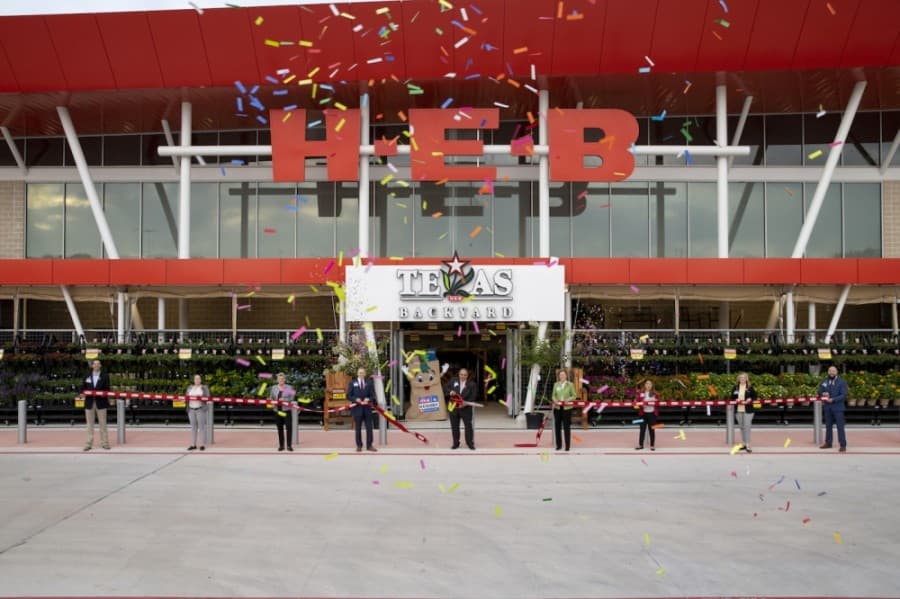 Photos: Check out the new South Congress H-E-B, which opened June 10