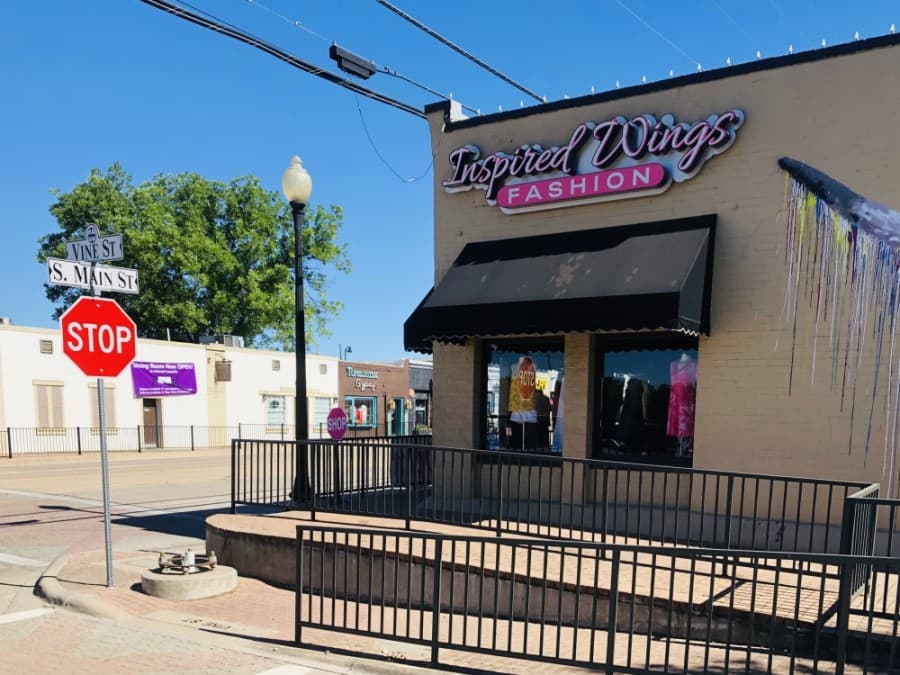 Inspired Wings Fashion now open in Old Town Keller