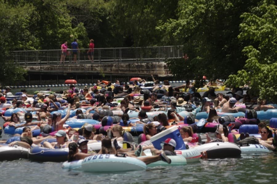 Thousands went tubing in New Braunfels over Memorial Day weekend. Scenes across town showed many tourists and resident ignoring social distancing and not wearing personal protective equipment. (Warren Brown/Community Impact Newspaper)