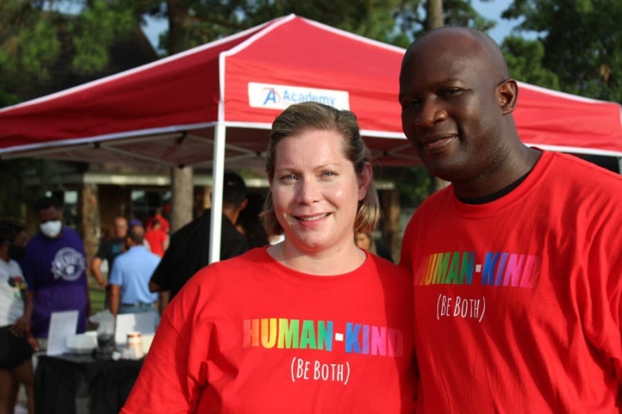 Many Gleannloch Farms residents and local businesses showed their support the event, including Signarama Cypress, which is owned by Gleannloch residents and husband and wife Marius and Sandy Mutayoba. (Adriana Rezal/Community Impact Newspaper)