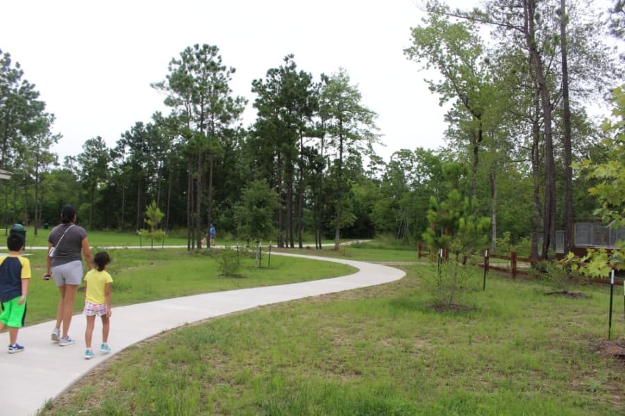 The Harris County Precinct 2 park features a concrete path system. (Kelly Schafler/Community Impact Newspaper)