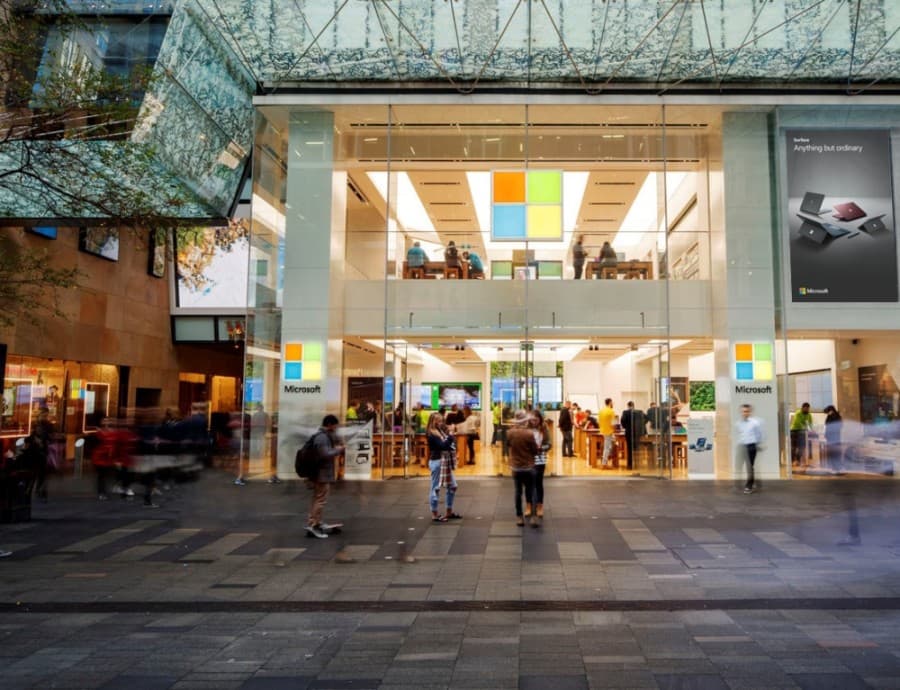 Microsoft announces closure of most retail stores, including The Woodlands Mall location