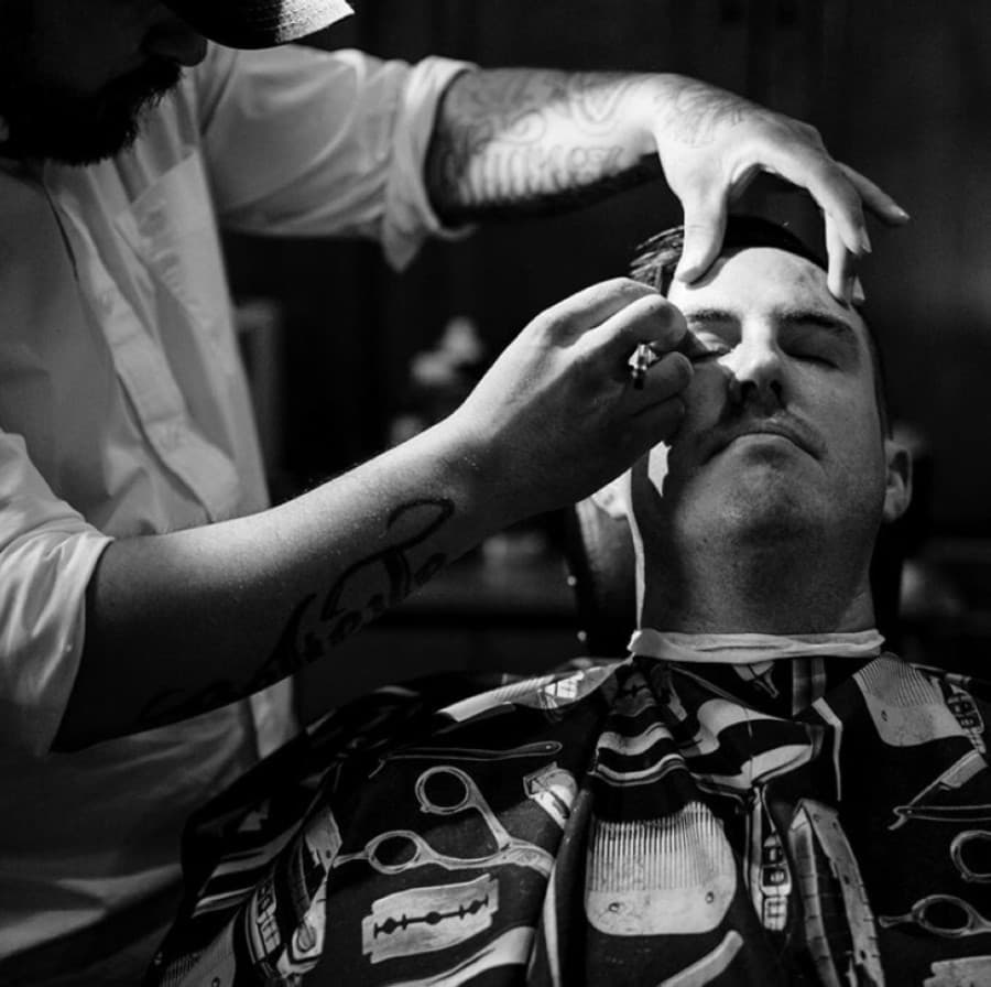 Razor & Whiskey Barbershop now open on San Antonio Street in San Marcos