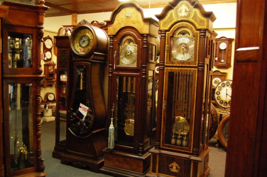 Moore Time to relocate clock shop within Old Town Spring