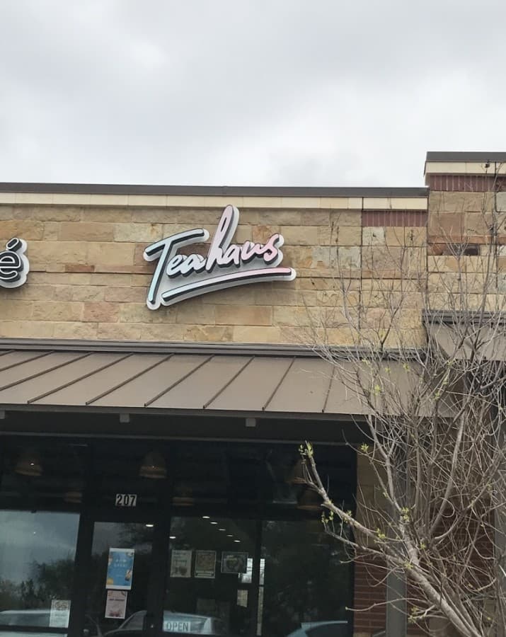 Four Points restaurants Tea Haus and Me So Poke reopen following COVID-19 shutdowns