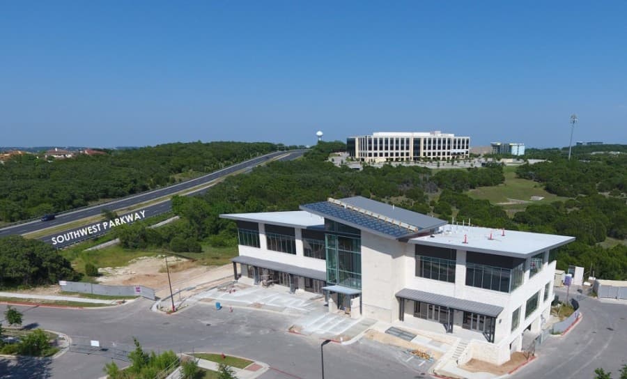 Construction nears completion for Lantana Pass office and retail development in Southwest Austin