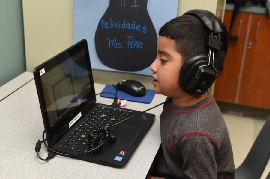 Cy-Fair ISD to purchase technology devices for all students in 2020-21