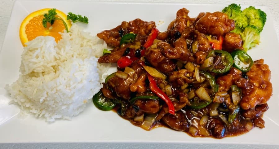 Buda's Beijing Bistro offers customized eats and family atmosphere