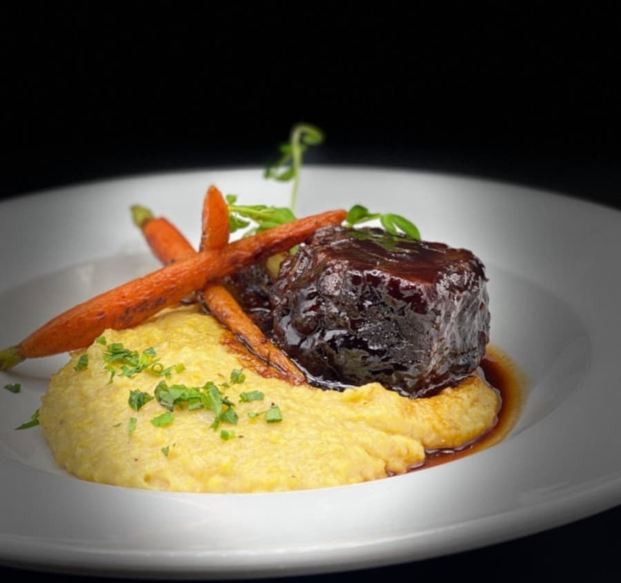 




Braised beef short rib consists of parmesan polenta, cipollini onion, roasted baby carrots and red wine demi-glace. (Photos courtesy Avanti Italian Kitchen and Wine Bar)