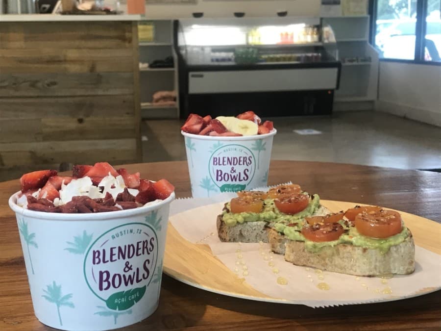 Blenders & Bowls offers a variety of smoothie bowls, avocado toasts and other vegan, paleo and gluten free options. 
