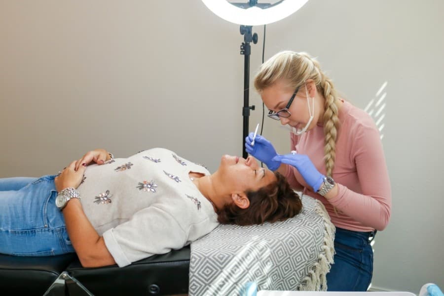 Perfect 10 Beauty Bar
