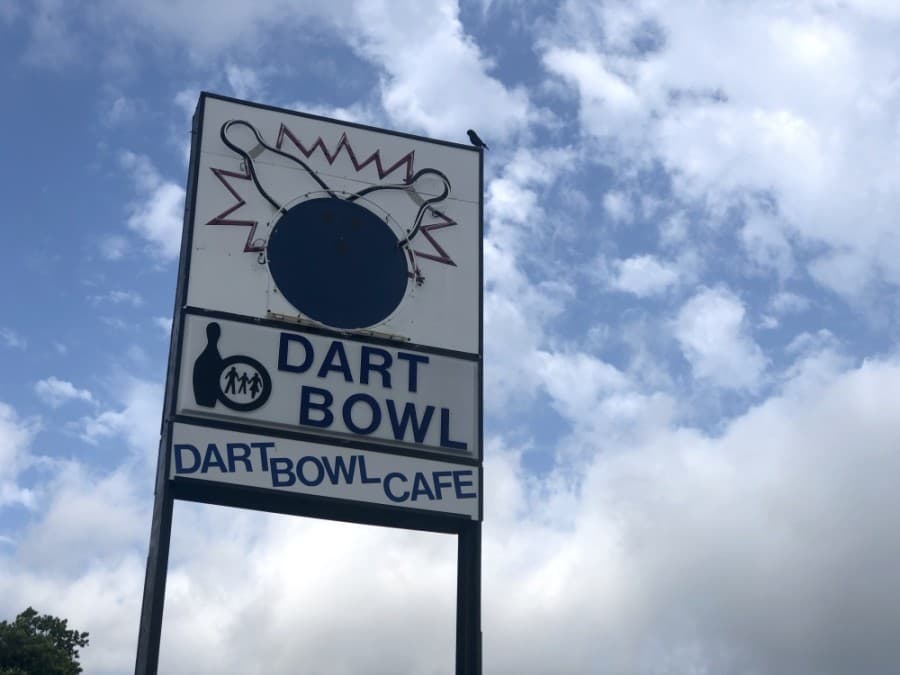 Longtime Brentwood bowling alley Dart Bowl closes after 62 years
