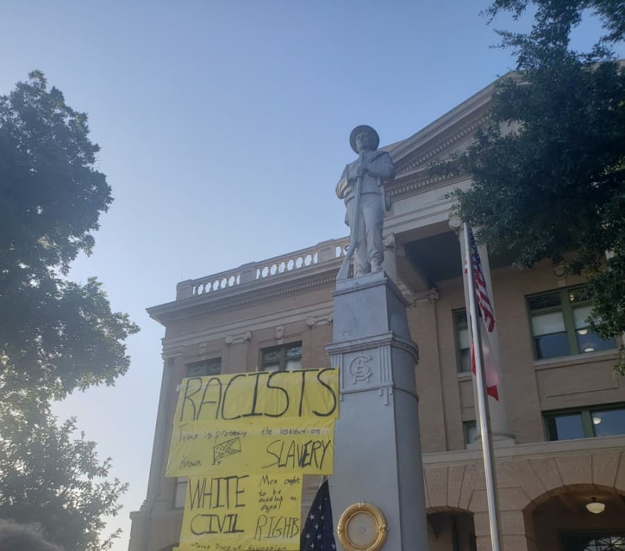 The Confederate soldier monument is located in front of the Williamson County Courthouse. (Ali Linan/Community Impact Newspaper)