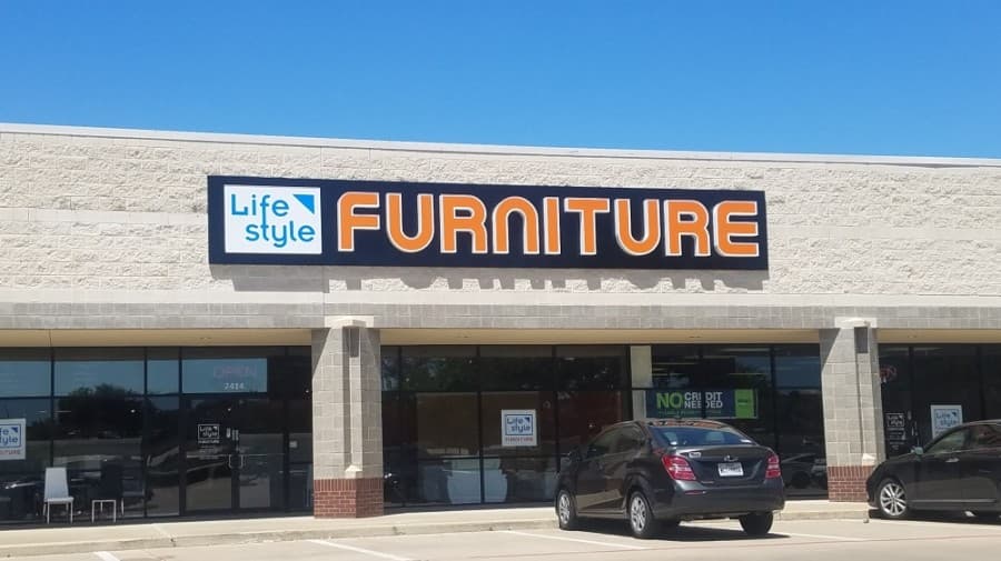 Lifestyles Furniture offers contemporary home options in Lewisville
