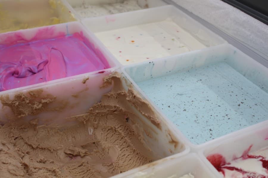 Paco Pops served 20 flavors of homemade ice cream and one sorbet. (Kelly Schafler/Community Impact Newspaper)