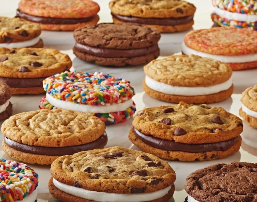 Marble Slab Creamery and Great American Cookies now open on Main Street in Buda