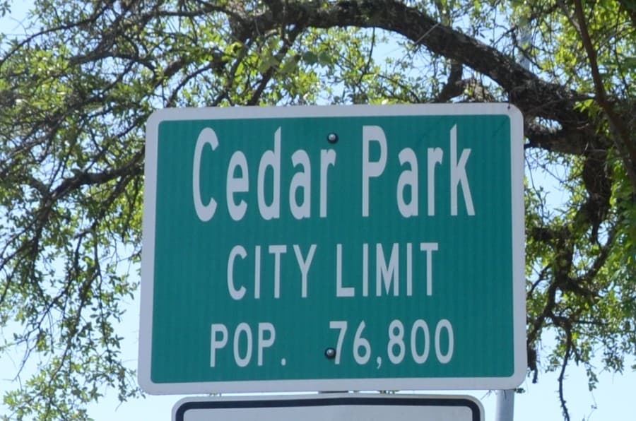 Kelly censured, Chaparral Ice to open Aug. 1, Bell Boulevard update: Cedar Park news roundup