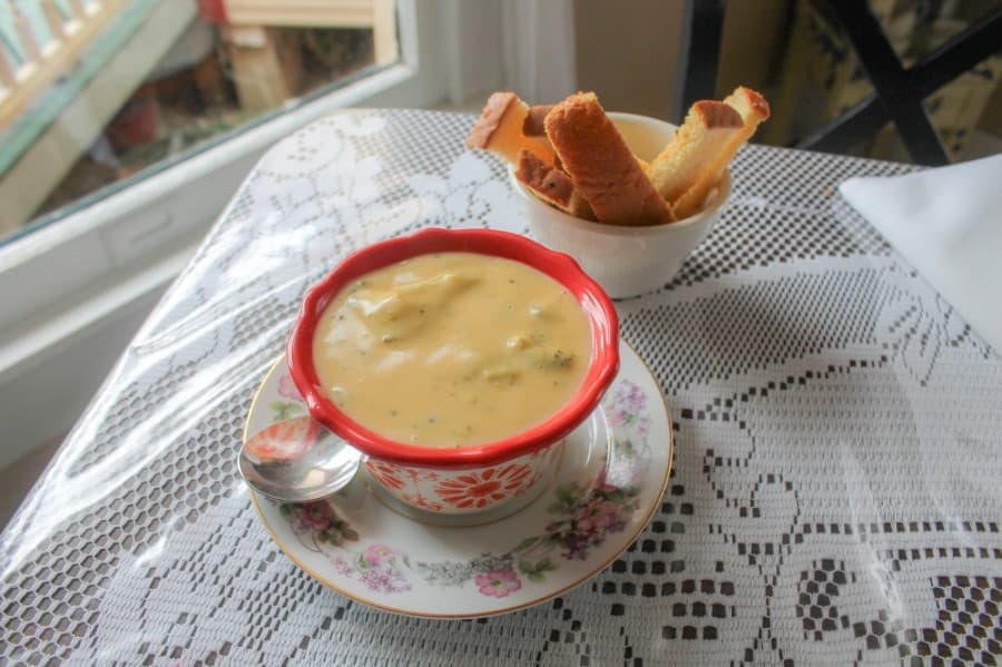 Customers sometimes call ahead to reserve rotating cups of soup ($.50) knowing the restaurant sometimes runs out of the popular menu item. (Jake Magee/Community Impact Newspaper)