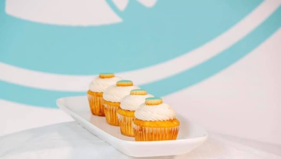 New Richardson bakery SweetStop holds grand opening